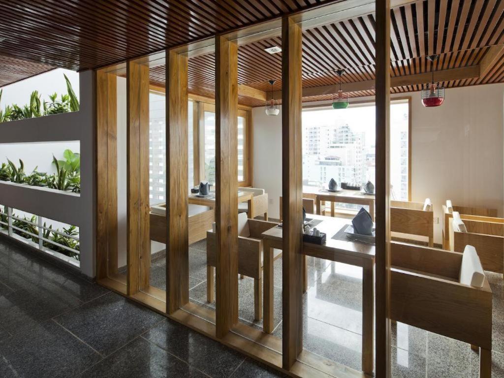 Golden Holiday Hotel Nha Trang Exterior foto