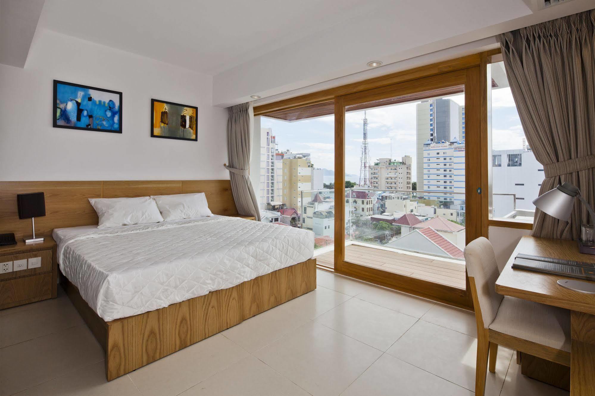 Golden Holiday Hotel Nha Trang Exterior foto