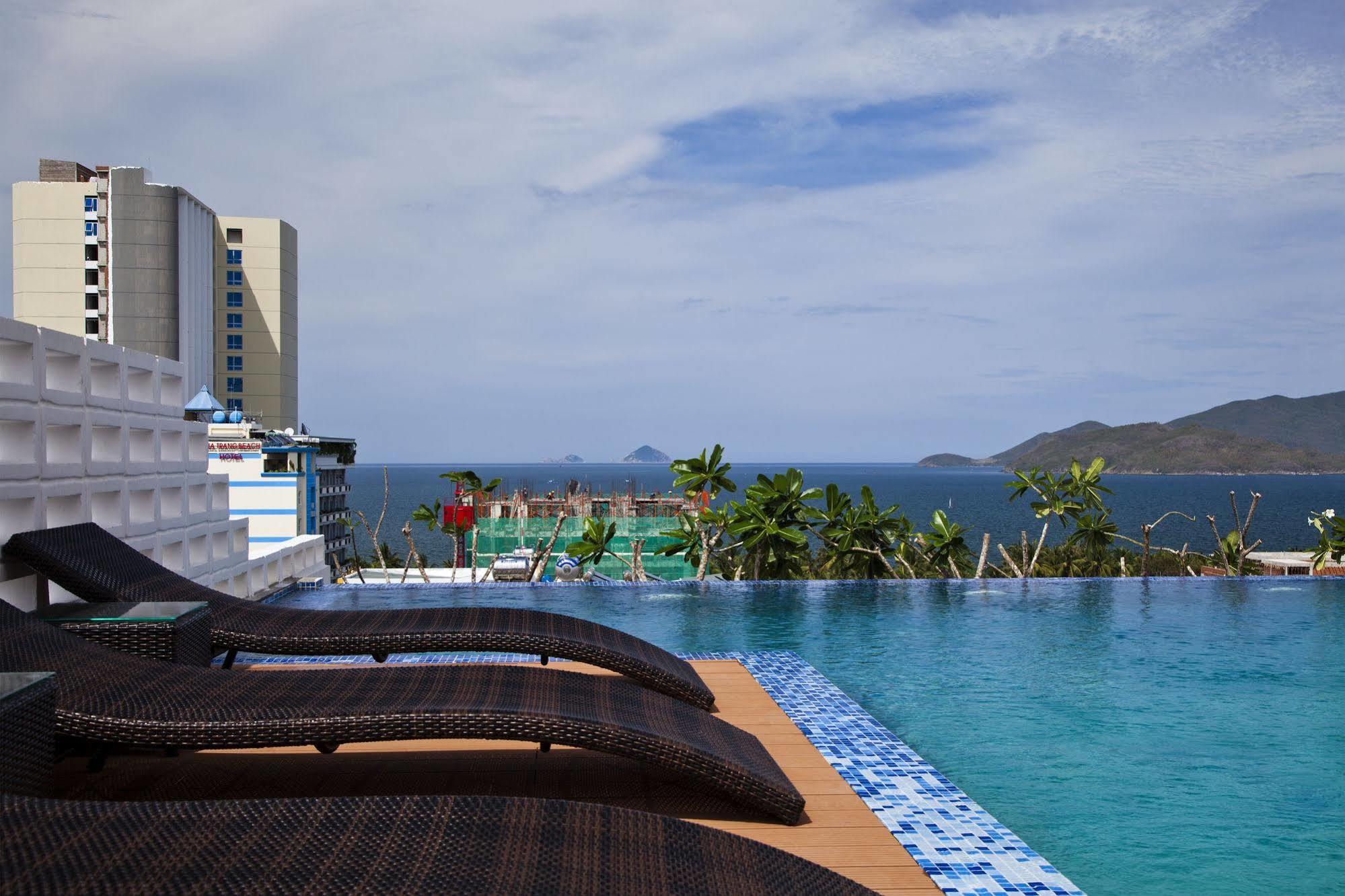 Golden Holiday Hotel Nha Trang Exterior foto